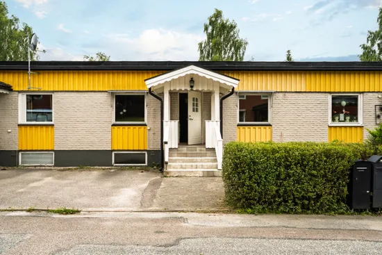 Radhus, Eriksdalsvägen 14C, Olsfors, Bollebygd