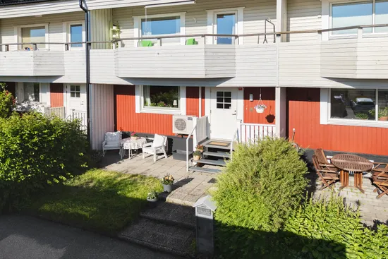 Villa, Radhus, Rödhakevägen 44A, Mariehem, Umeå