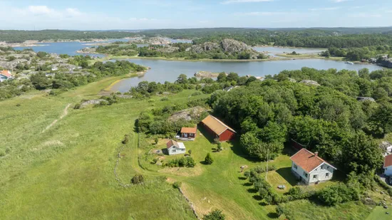 Gård/Skog, Lindholmen 17A, Strömstad