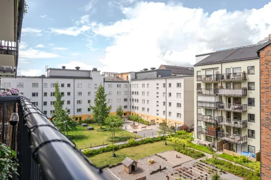 Bostadsrätt, Förrådsvägen 34, Centrala Huddinge, Huddinge