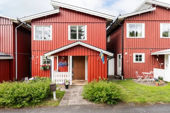 Radhus, Vipvägen 38, Odensala, Östersund