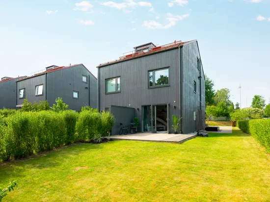 Radhus, Skolvägen 18B, Tungelsta, Haninge