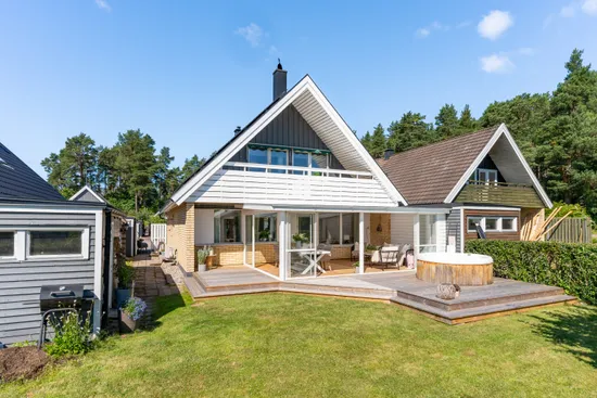 Villa, Rättarvägen 12, Helgestahill, Eskilstuna