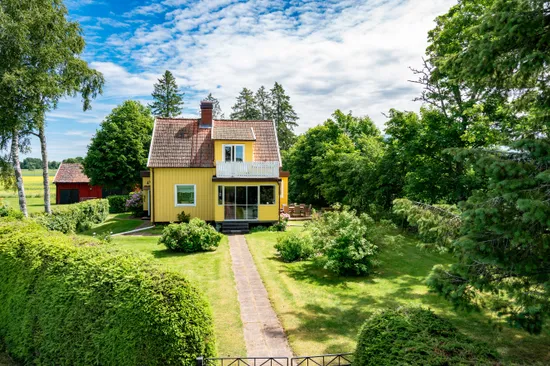 Villa, Larv Stommen 5, Larv, Vara