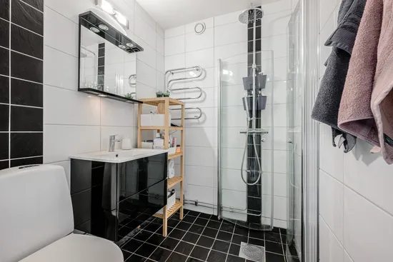 Bostadsrätt, Tvärvägen 5, Vallentuna Centrum, Vallentuna