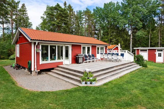 Fritidshus, Edebyhamnsvägen 16, Norrtälje