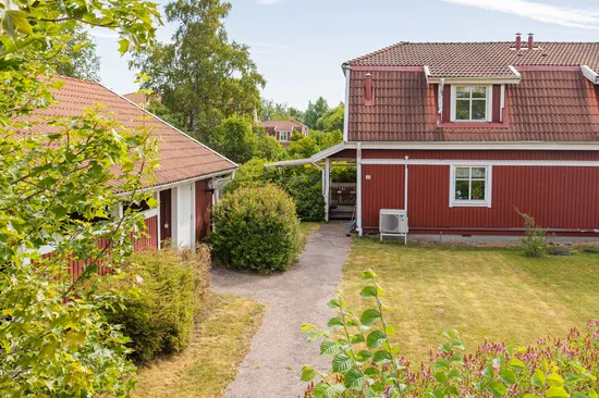 Villa, Elevgränd 15A, Surahammar