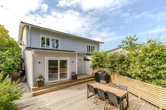 Radhus, Stenvägen 51B, Strängnäs