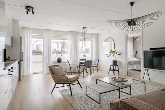 Bostadsrätt, Stationsvägen 52, Roslags näsby, Täby