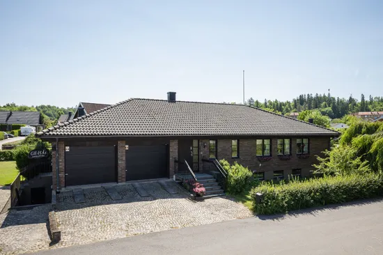 Villa, Krokvägen 1A, Dunteberget, Motala