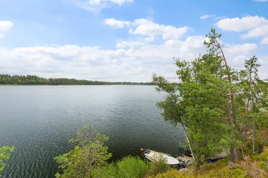 Tomt, Slingervägen 6, Haninge