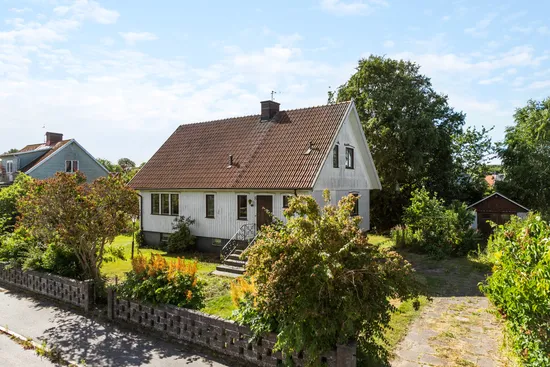Villa, Vegagatan 8, Lilla Träslöv, Varberg