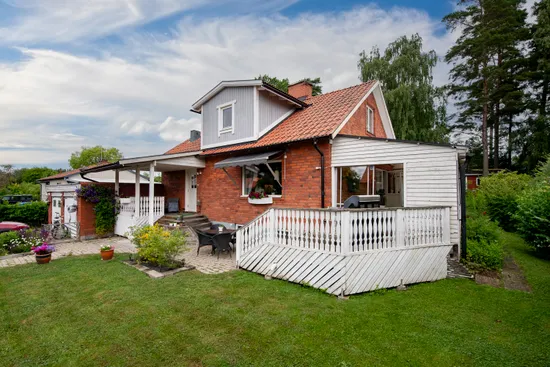 Villa, Snorregatan 10, Irsta, Västerås