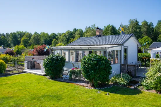 Fritidshus, Blomstervägen 1