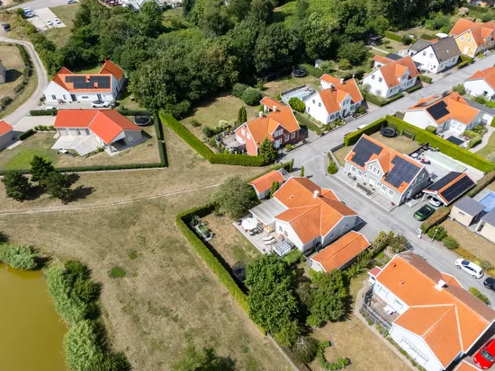 Villa, Stenrosgården 16, Häljarp, Landskrona