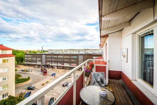 Bostadsrätt, Hallonbergsplan 18, Hallonbergen, Sundbyberg