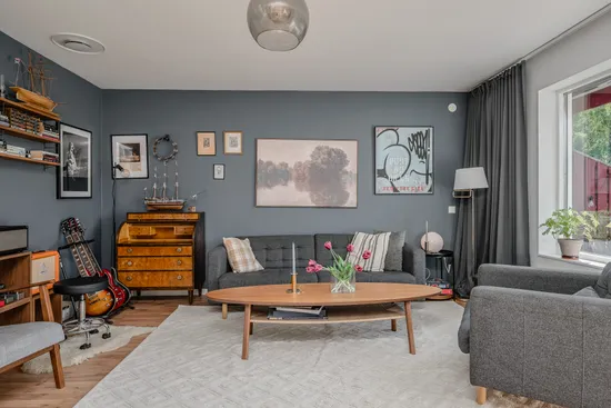 Radhus, Kullabergsvägen 29, Solgårdsgärde, Vallentuna