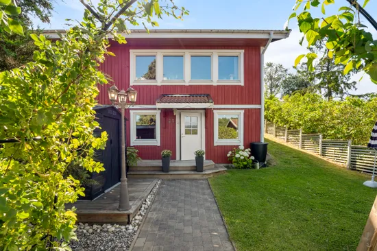 Radhus, Stora Lundbyvägen 21, Nynäshamn Norra Sorunda, Nynäshamn