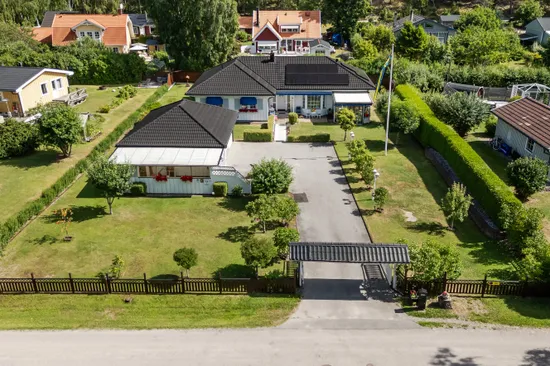 Villa, Hagviksvägen 9, Hagviken, Håbo