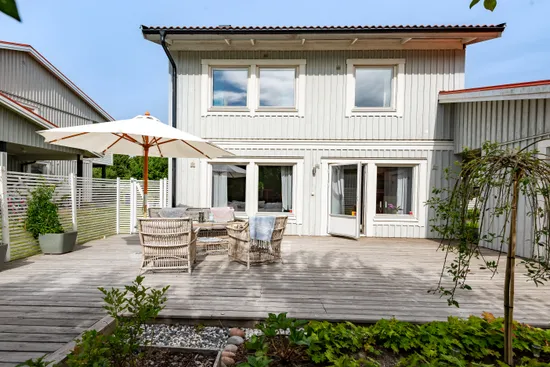 Villa, Husbystigen 13, Hagbyhöjden, Österåker