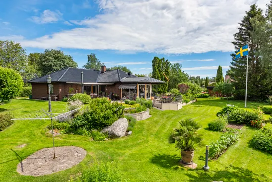 Villa, Backvägen 15, Edsbro, Norrtälje