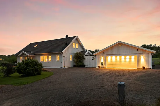 Villa, Buslätt 156, Forshälla, Uddevalla