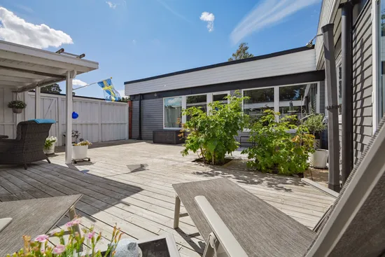 Radhus, Sleipnervägen 21, Sjukyrkoberget, Upplands Väsby