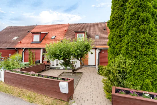 Radhus, Styckjunkarvägen 42, Mesta, Eskilstuna