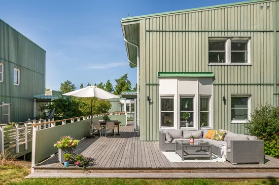 Radhus, Armébacken 40, Gribbylund, Täby