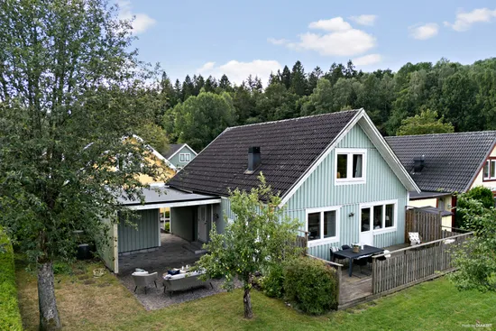 Villa, Mor Annas väg 2, Hulan, Lerum