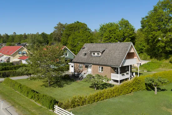 Villa, Rosenhillsvägen 40, Jämshög, Olofström
