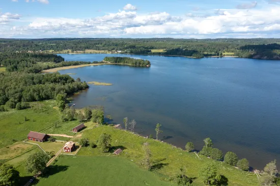 Tomt, Sänninge 2, Tranås