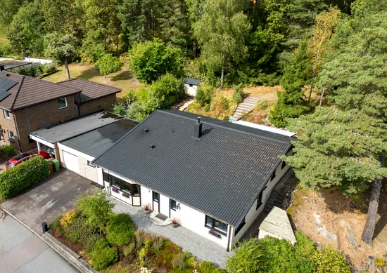 Villa, Källtorpsvägen 9, Källtorp, Västerås