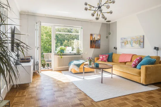 Bostadsrätt, Kolbäcksgränd 18, Bagarmossen, Stockholm
