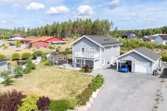 Villa, Dora Lindgrens väg 95, Lilla Källviken, Falun