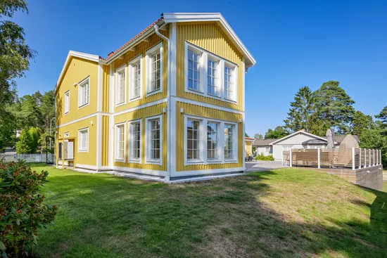Villa, Häggvägen 14, Barkarby, Järfälla