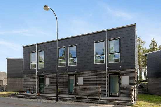 Radhus, Stäkshöjden 50, Stäket, Järfälla