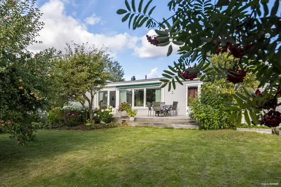 Villa, Hägerstigen 8, Västra Oxhagen, Örebro
