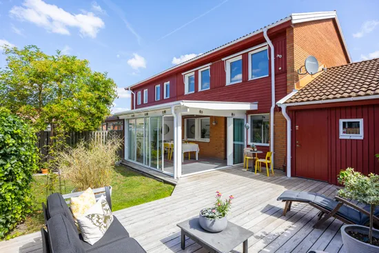 Radhus, Vattumannens väg 4, Kyrkbyn, Staffanstorp