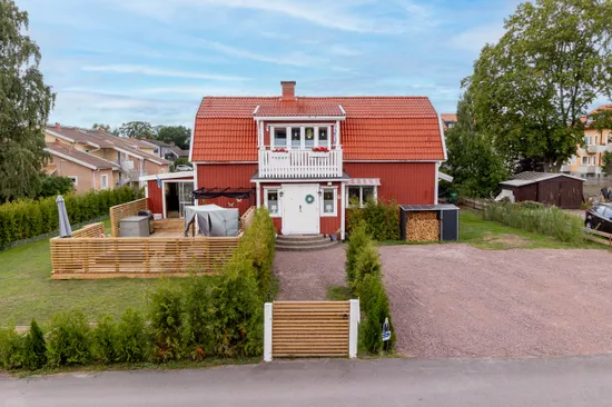 Villa, Idrottsvägen 6, Timmernabben, Mönsterås