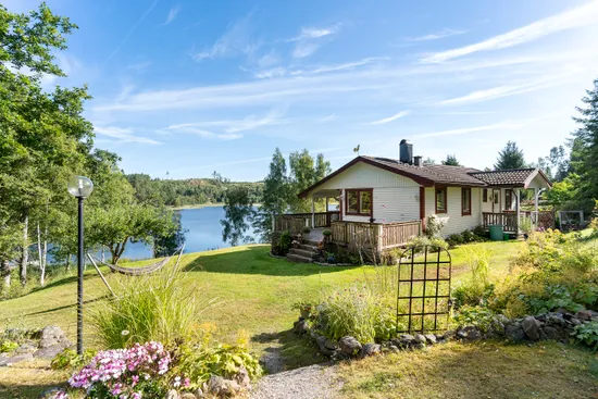 Villa, Sjövägen 1, Västerlanda, Lilla Edet