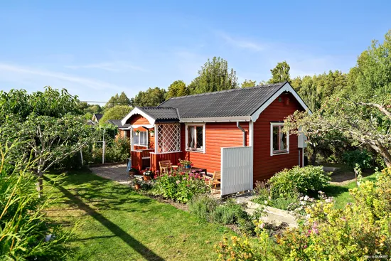 Fritidshus, Sparrisvägen 4, Aspvik kolonistugeområde, Upplands-Bro