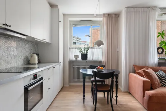 Bostadsrätt, Östra Banvägen 62, Roslags Näsby, Täby