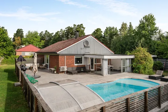 Villa, Ekbladsvägen 2, Mjölby