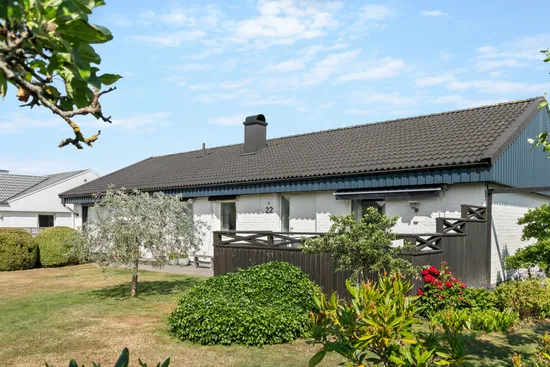 Villa, Smörblommestigen 22, Karlberg, Varberg