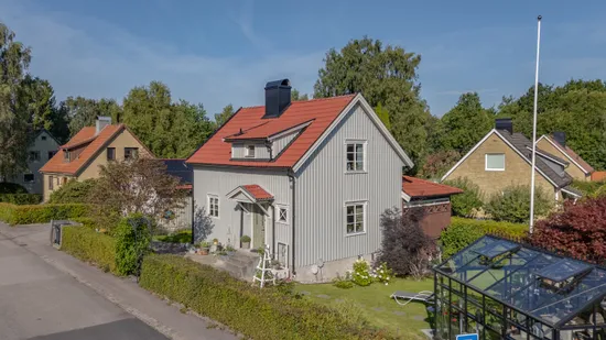 Villa, Branåsvägen 17, Strömslund, Trollhättan