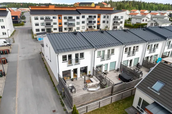 Radhus, Strövarvägen 55, Riksten, Botkyrka