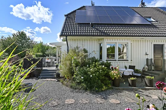 Villa, Kartvägen 22, Söderby, Haninge
