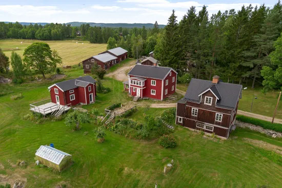 Gård/Skog, Pellpärsvägen 11 och 13, Ockelbo