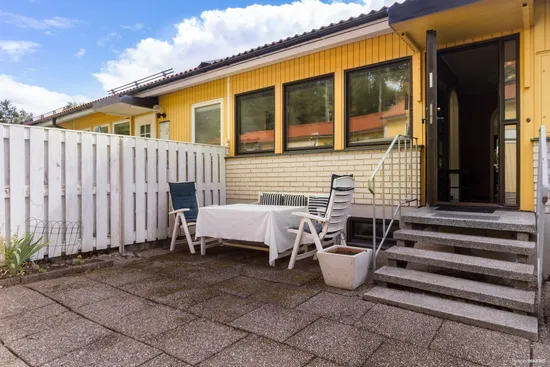 Radhus, Morgonvägen 57, Tullinge, Botkyrka